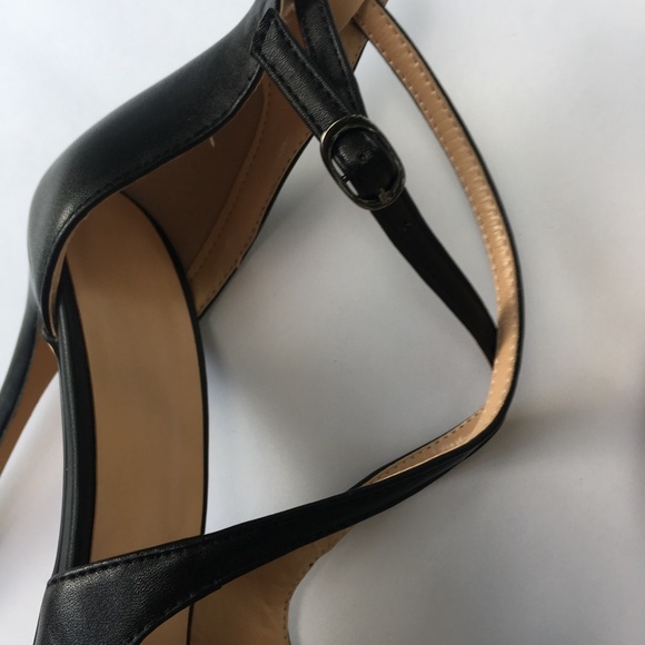 Black Stiletto Heel Criss Cross Strap Pumps - Picture 8 of 8